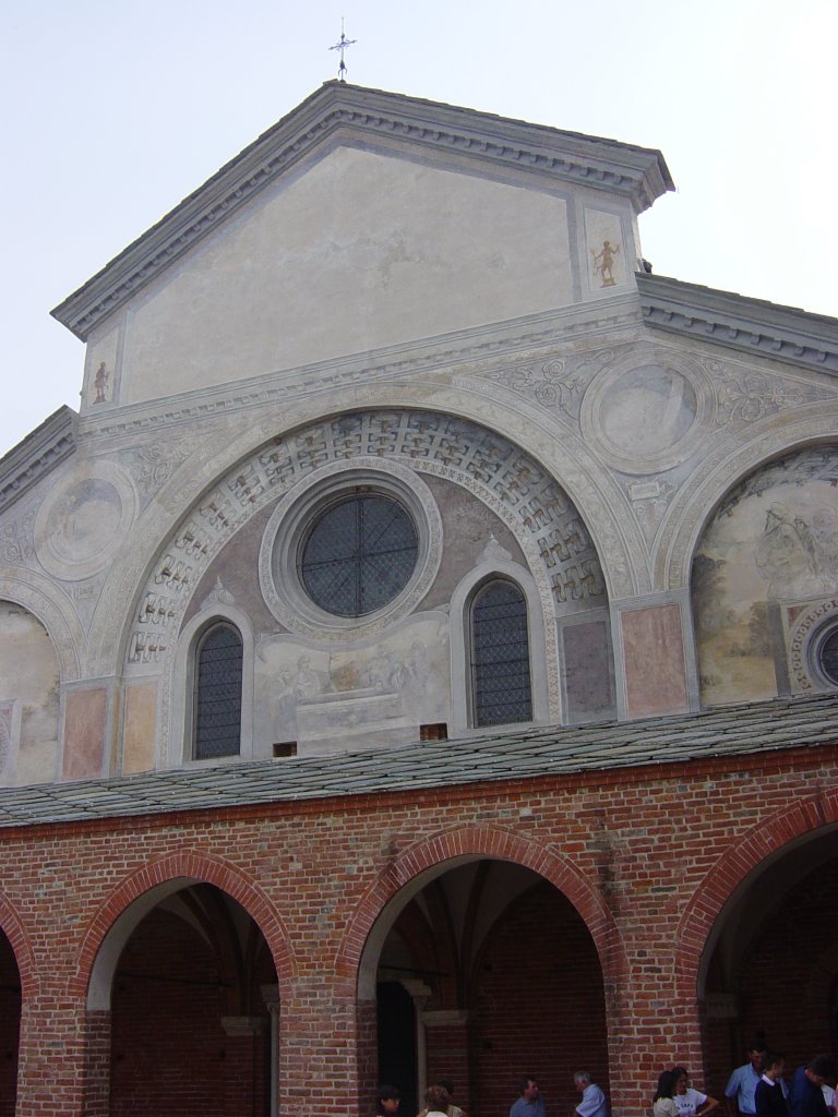 Abbazia di Staffarda: facciata anteriore by pierlo