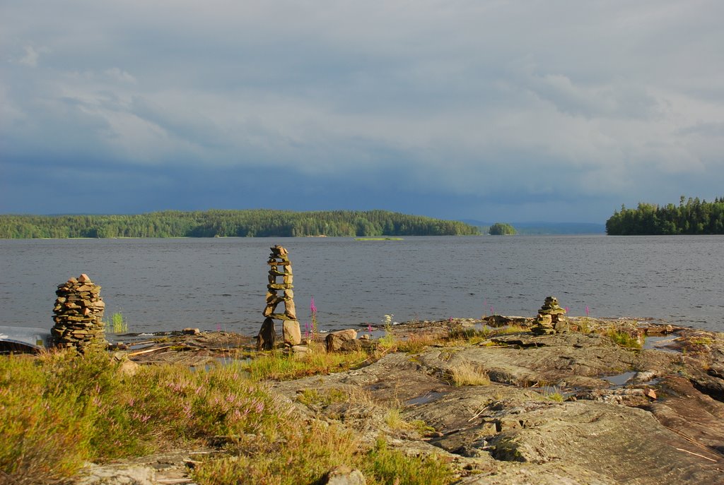 Steinmannli bei Hästön www.koelbener.ch/schweden.htm by Johann Kölbener