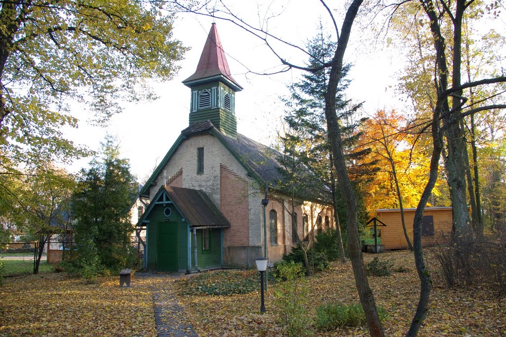 Рига.(Rīga.) Ев-лютеранская церковь Межапарка.(Капелла Густава Адольфа) 1904 г.1926-27 г. 2007-10-24 by Ткаченков Владимир -(veloturrist)st