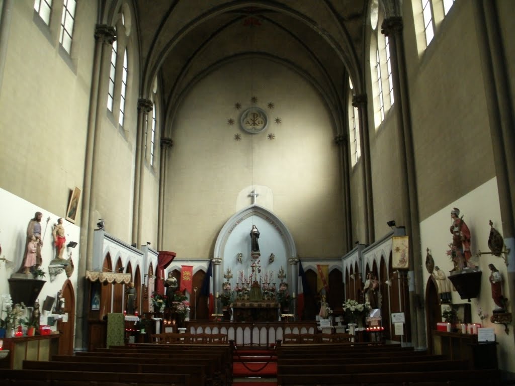 L'église catholique gallicane Sainte Rita by JP.GUYOMARD