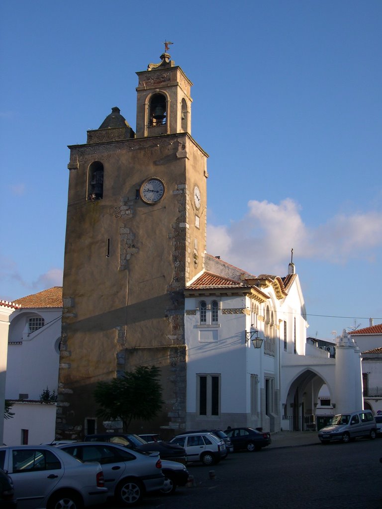 Beja. Iglesia de Sta. María by Rafael Anglada