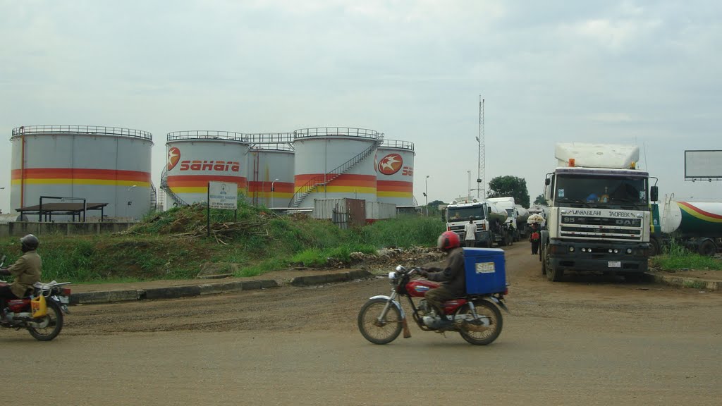 Oil depot at Airport Road - Ikeja Lagos 20111013-04 by Delondiny