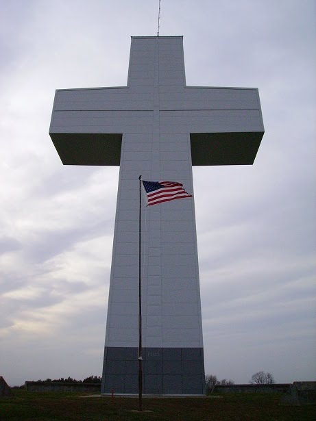 Bald Knob Cross, Alto Pass, Illinois by DaWaRa