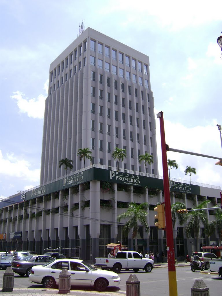 Banco Promerica San Pedro Sula by Edinilson De Leòn