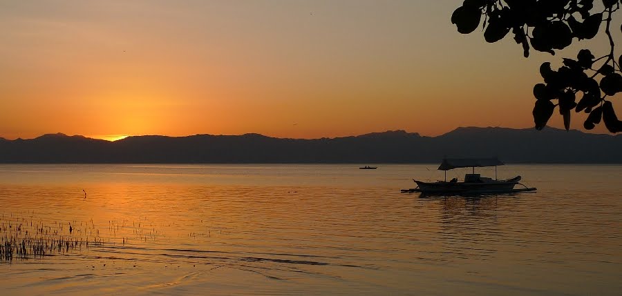 Sunset at The Three P Holiday & Dive Resort, Sitio Babangtan, Barangay Lonos, Romblon Island, Philippines by Kati from Romblon