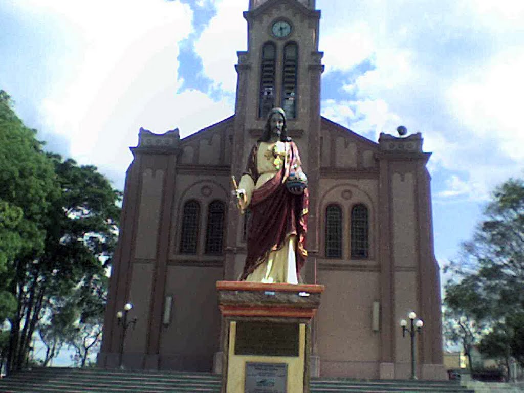 Matriz De São José, em Paraisópolis MG. by João Vitor C.