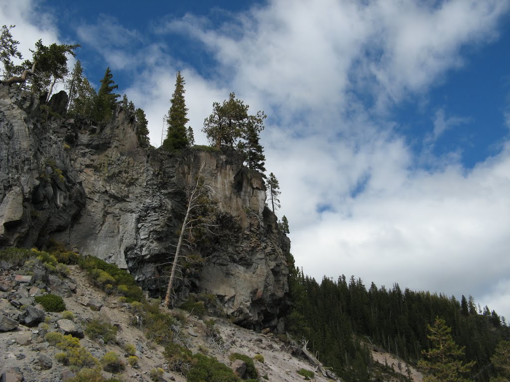 Sep 2009 - Crater Lake National Park, Oregon. Cliffs above Cleetwood Cove in Crater Lake. by BRIAN ZINNEL