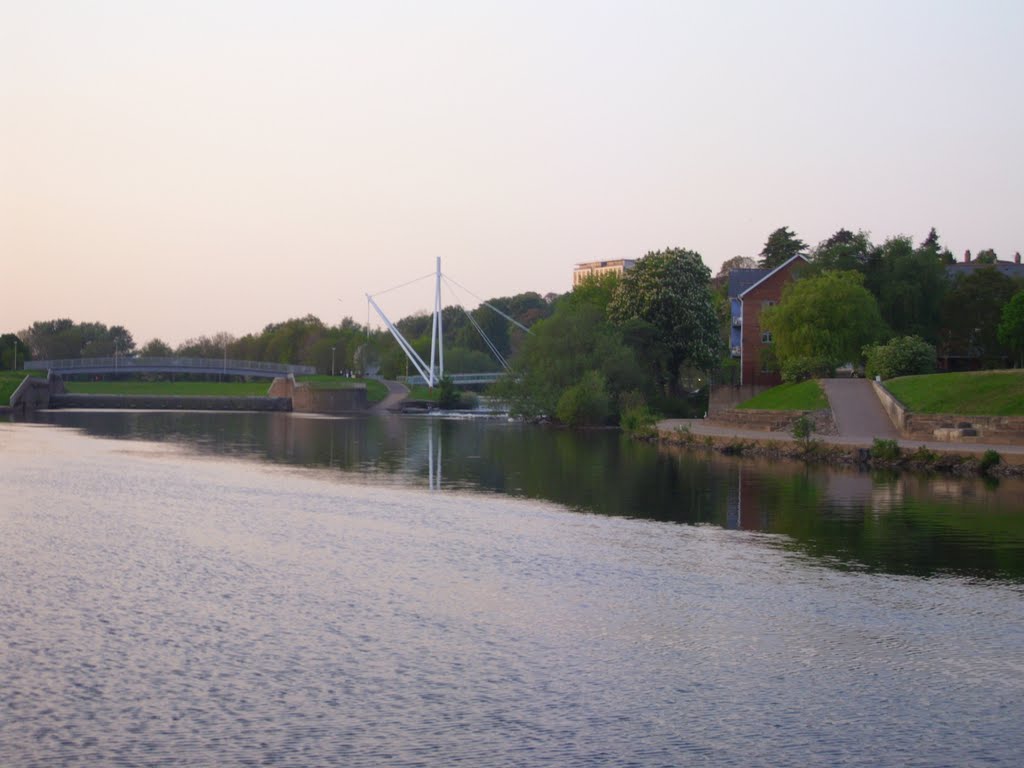 River Exe,Exeter,Devon. by Cheryl Willey