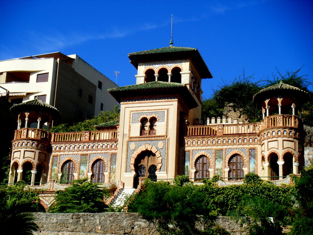 Torrremolinos, El Castillo by Mari De Lucia