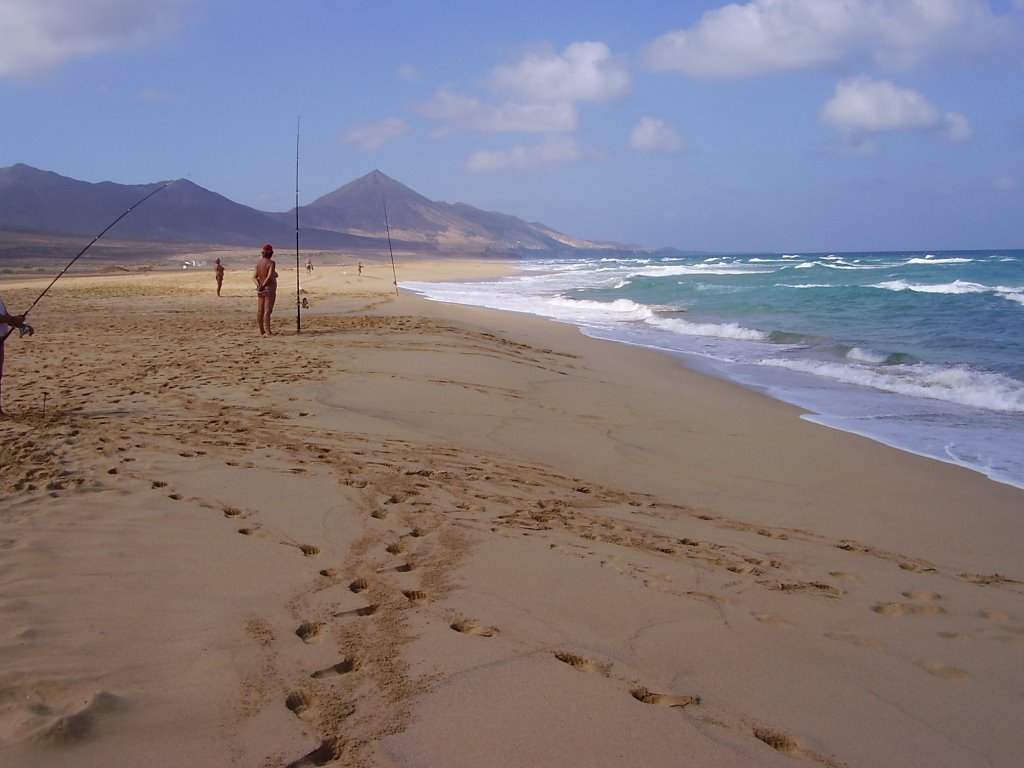 El Cofete Playa by Isidro González Pére…