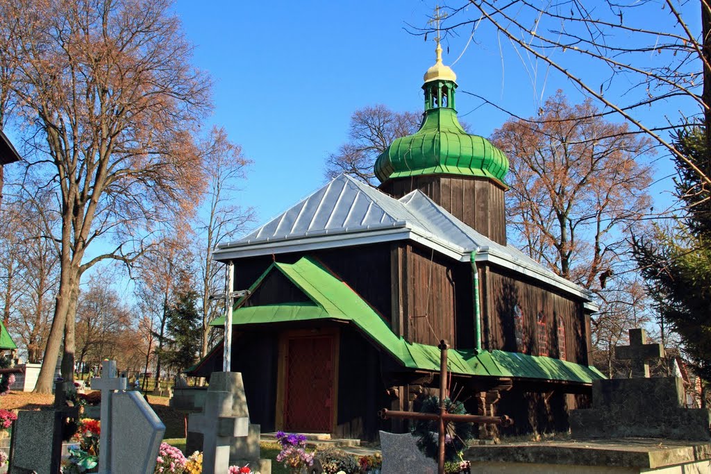 Dawna cerkiew greckokatolicka pw. Zmartwychstania Pańskiego i Niepokalanego Poczęcia Bogarodzicy (obecnie filialna cerkiew prawosławna ) w Młodowicach by grzegorzd80