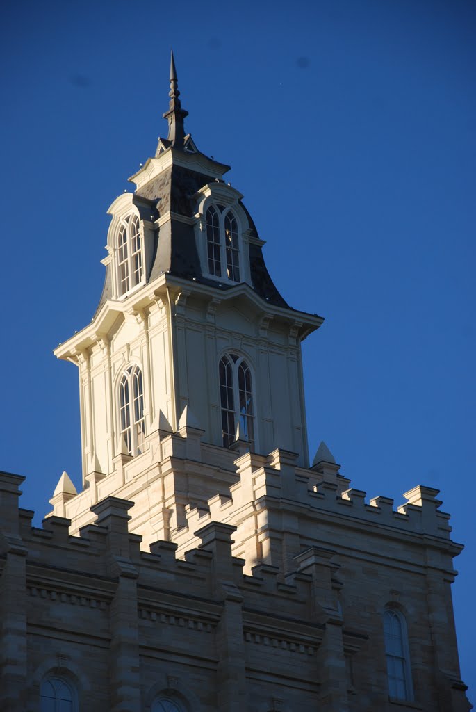 Templo de Manti by Eber Beck