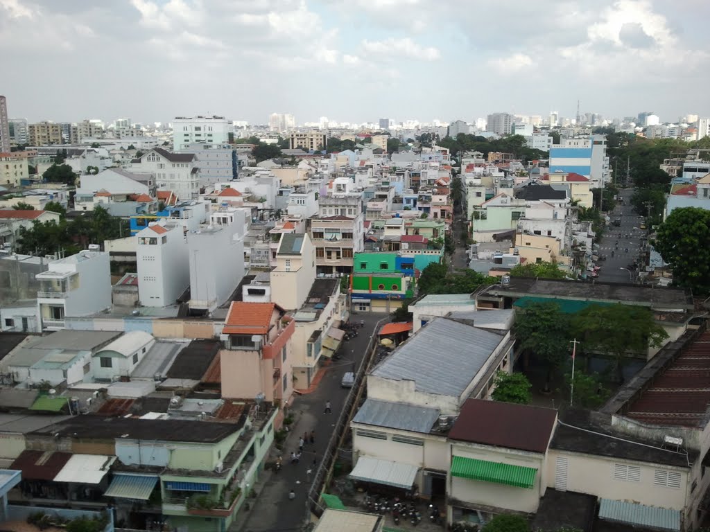 Chung cư Lữ Gia và cảnh quan TP HCM nhìn từ trên cao. by Nguyen Linh