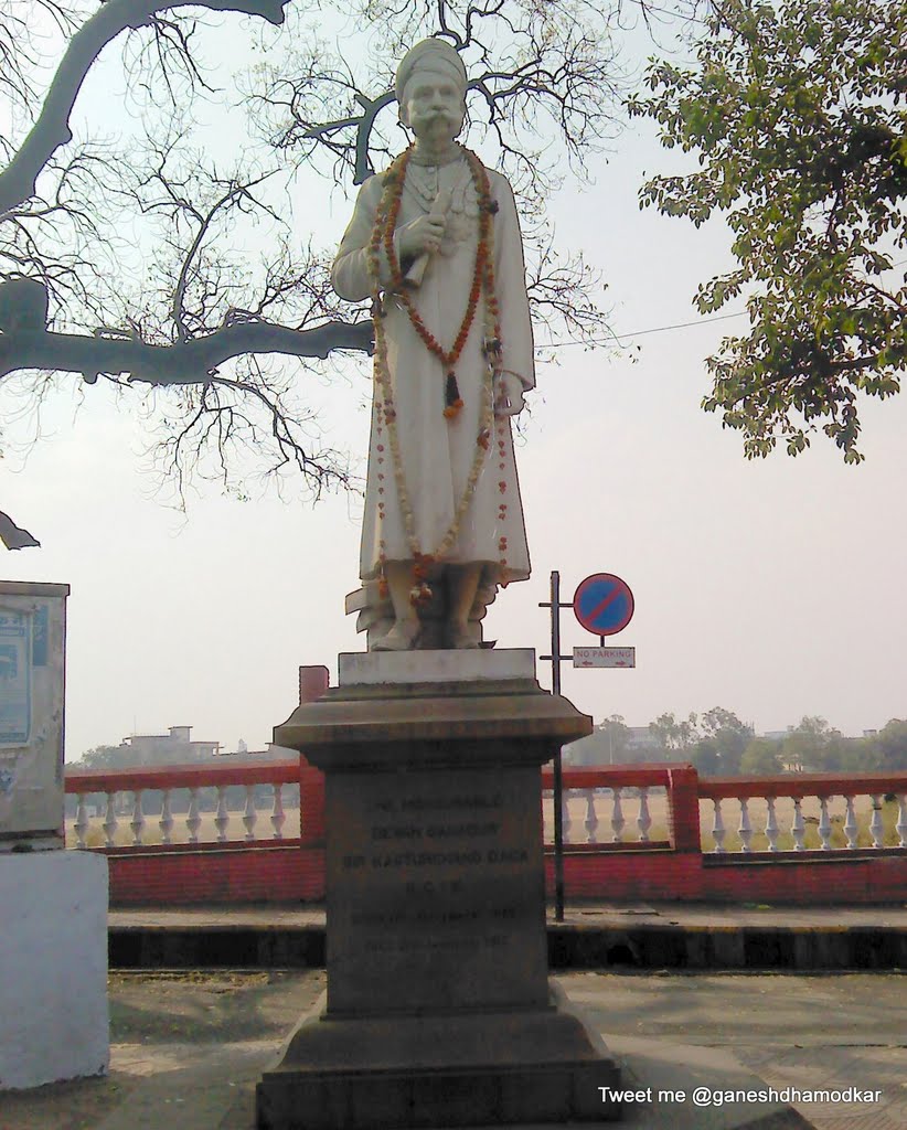 Statue of Kasturchand Daga, Nagpur by Ganesh Dhamodkar