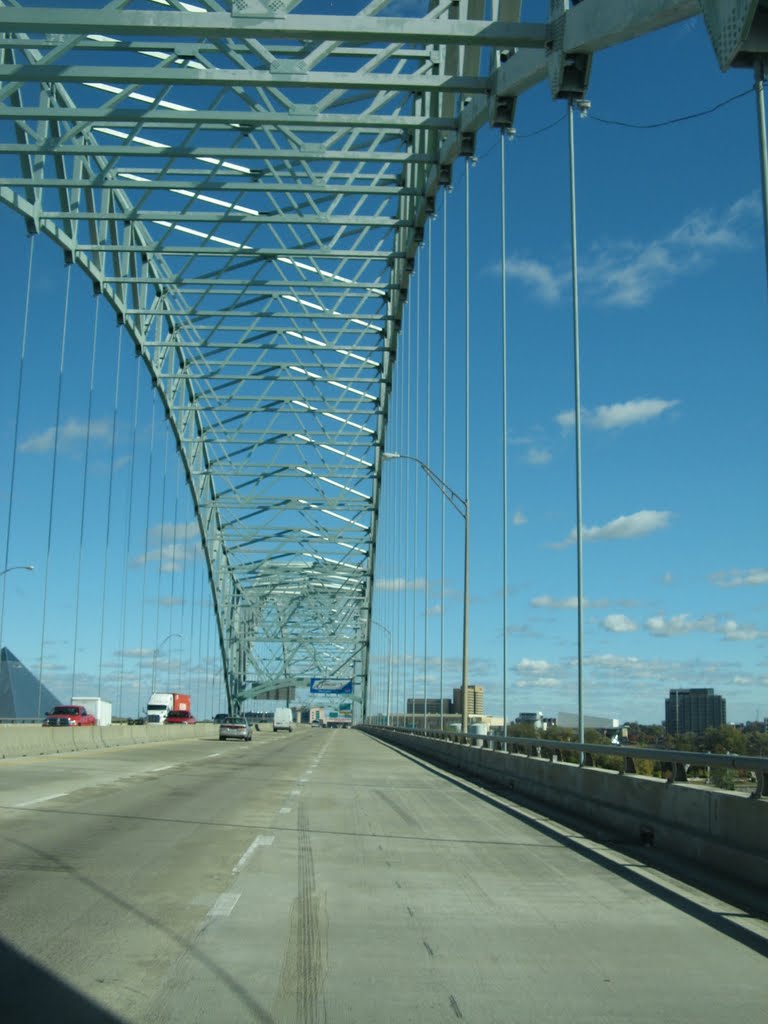 DeSoto Bridge, Memphis by htabor