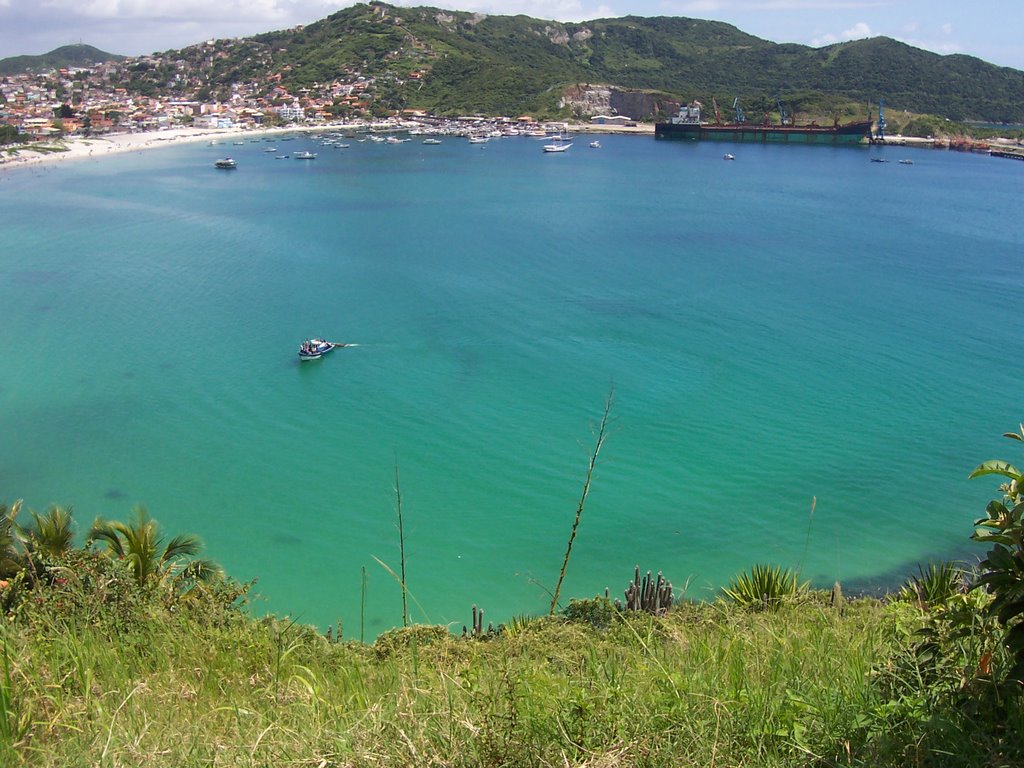 Vista do Pontal do Atalaia by paiao