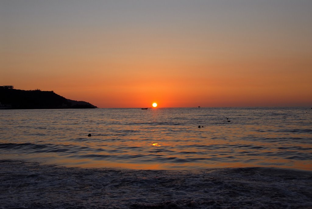 GUAYABITOS (FOTO ING.AGRAZ) by SELENIUMGDL