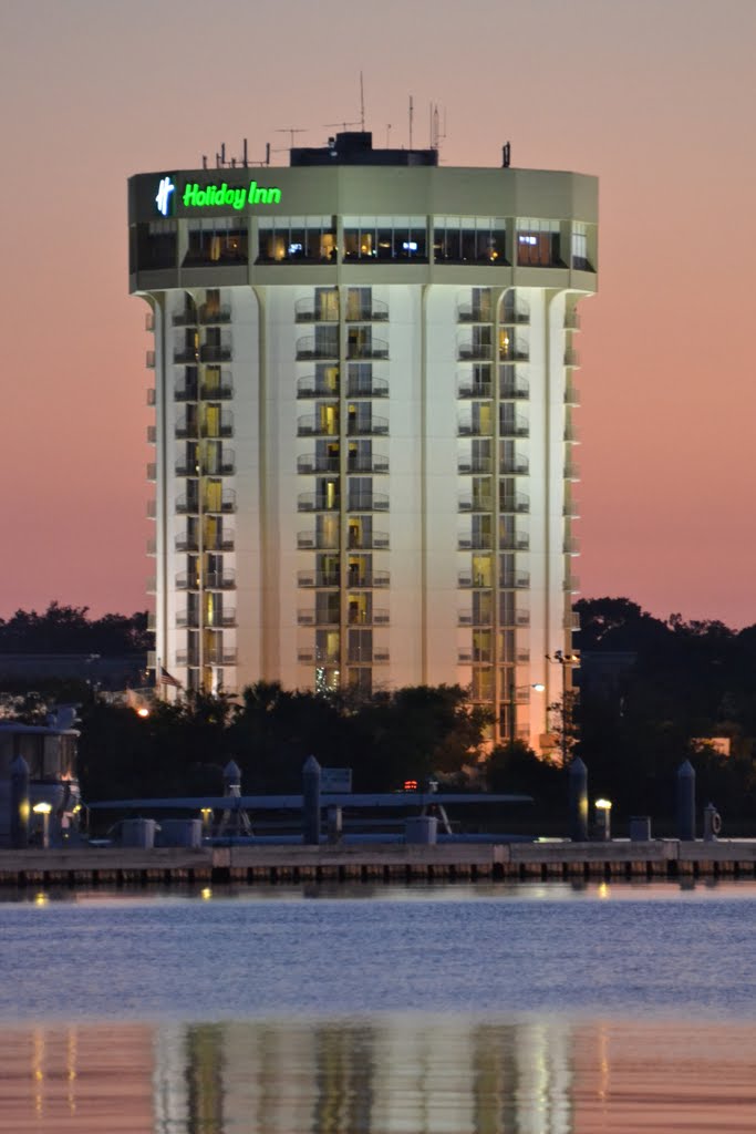 Holiday Inn on Ashley River by Buddy Rogers