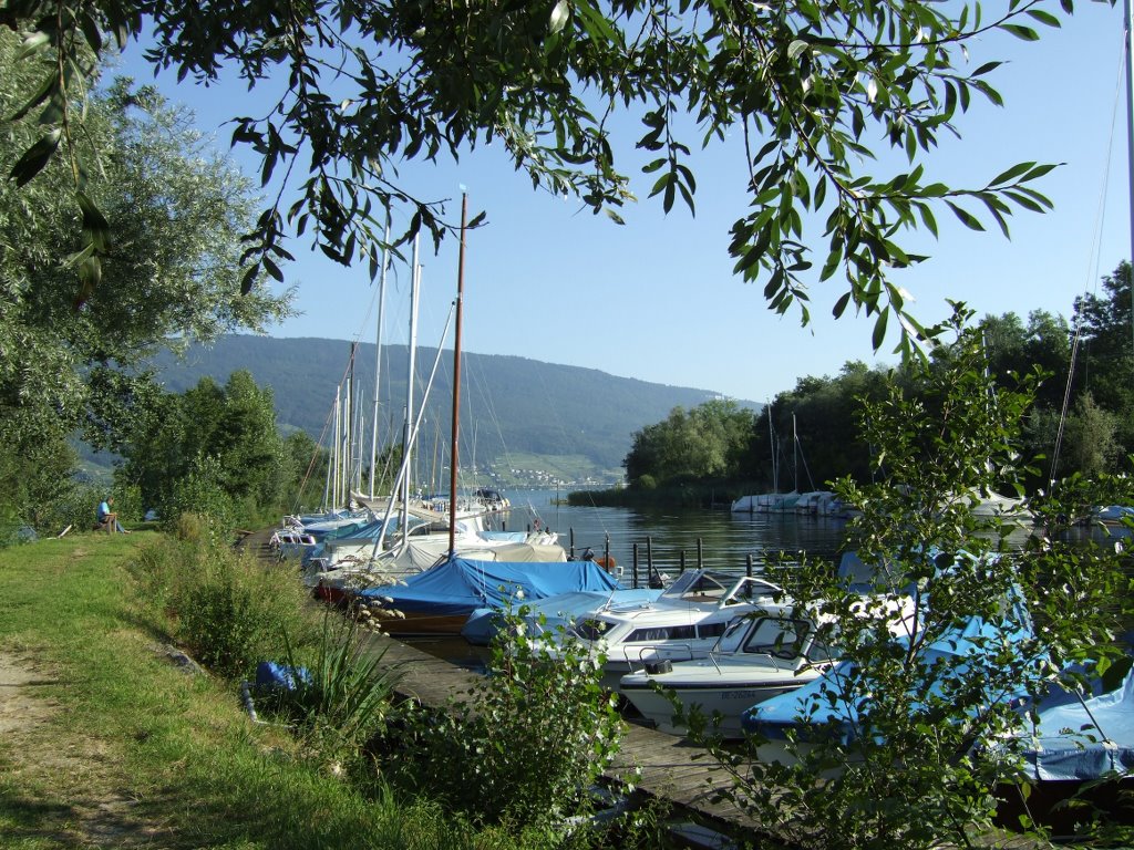 Mörigen/Bieler See, Yacht-Hafen by RDZfds