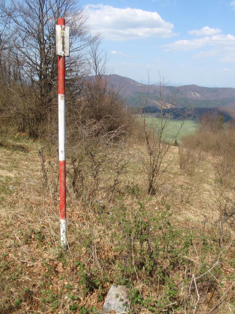 Javorinka 972m, vrcholová tyč by HomerJ.