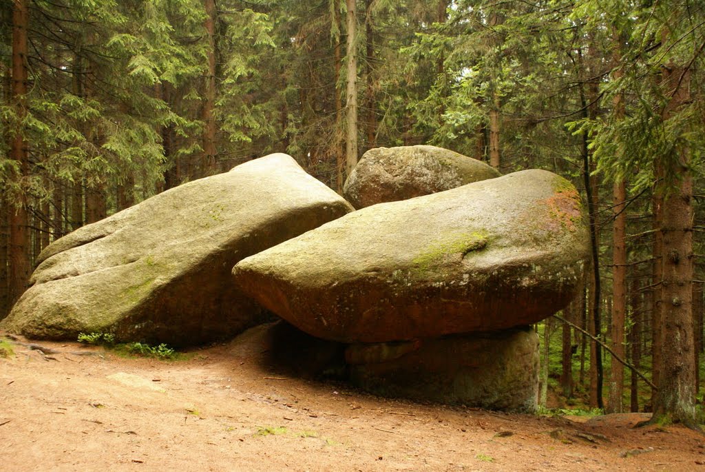 Dreibrodesteine (Harz) by Atheistin