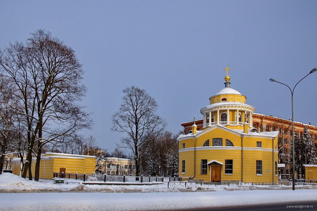 Russia Saint Petersburg by paparazzistas