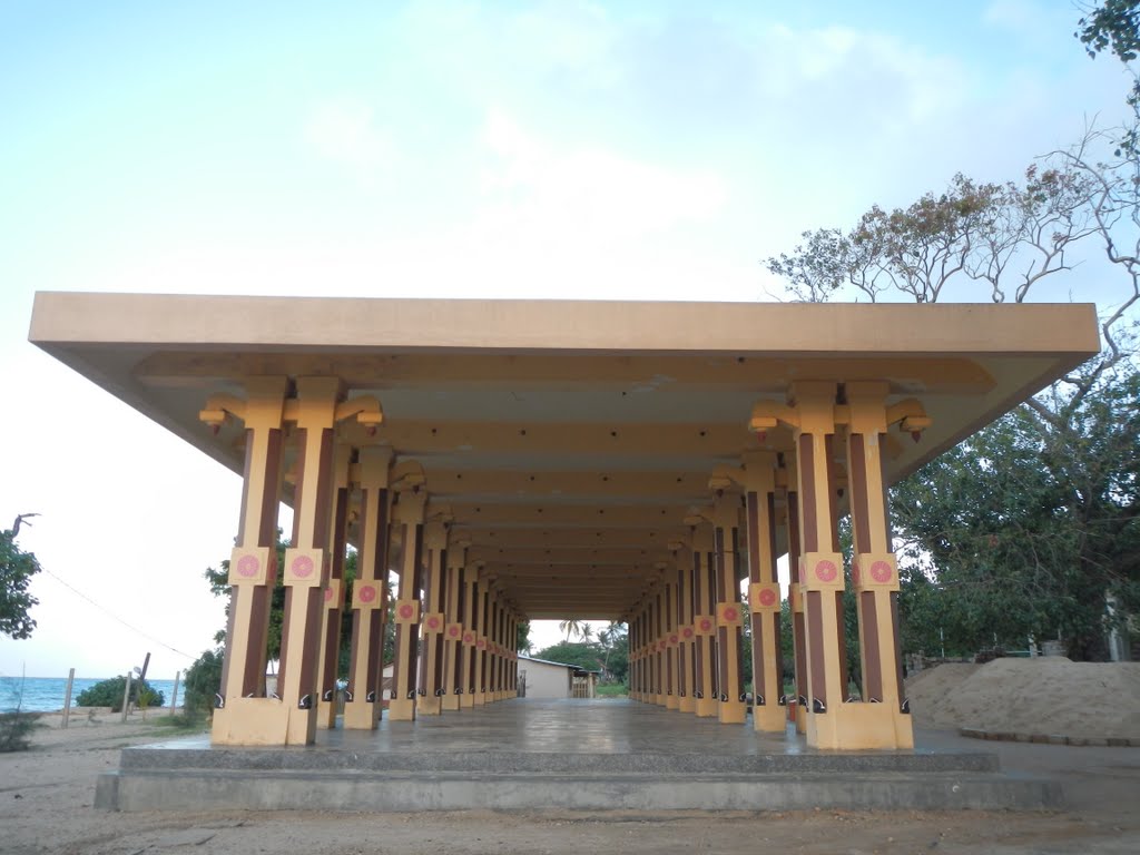 Keerimalai Mandapam (கீரிமலை மண்டபம்) by Umapathy