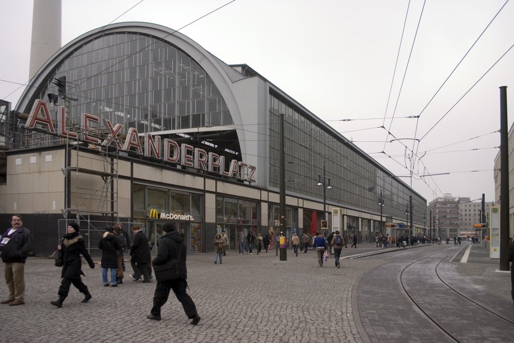 Alexanderplatz by Laura Sayalero Plate…