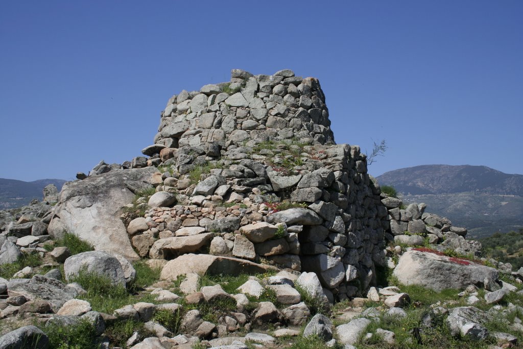 Nuraghe Sceri by E.Griesmann