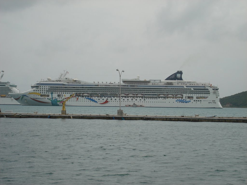 Norwegian Dawn at anchor in St. Thomas USVI October 2007 by Pianoman6582