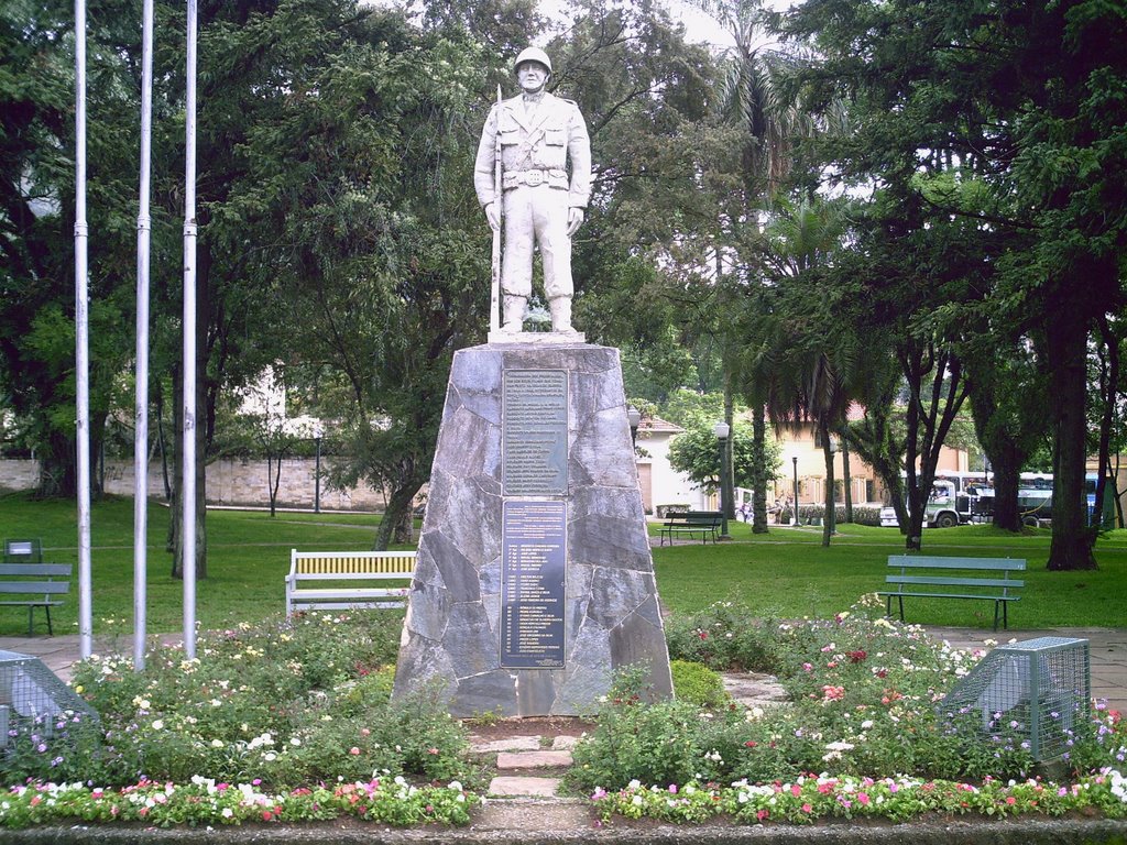 Praça do Soldado by SergioPnhrRJ