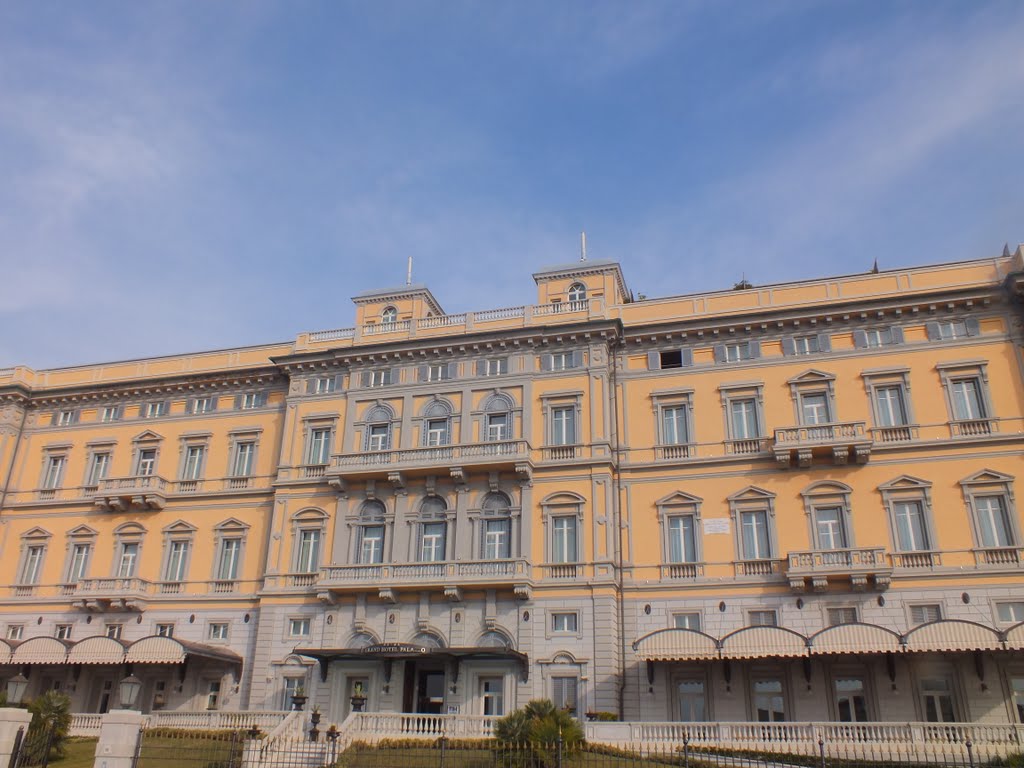 Grand Hotel Palazzo (Livorno) by Mario Nocentini