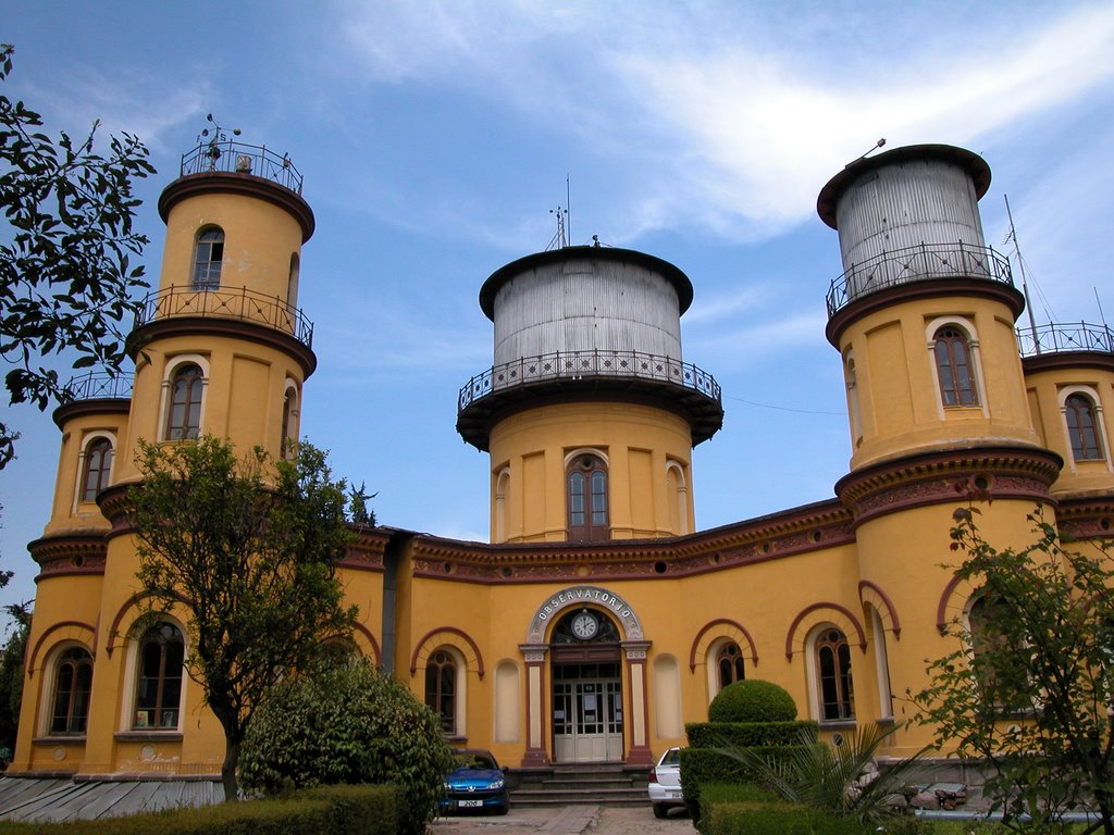 Observatorio de Quito by Lightly