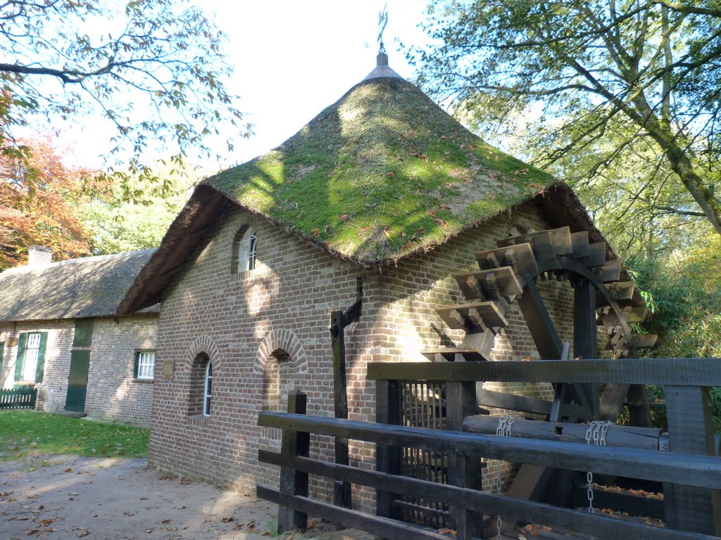 Landgoed Geijsteren, De Rosmolen by stevenvanValen+hannekeRolloos