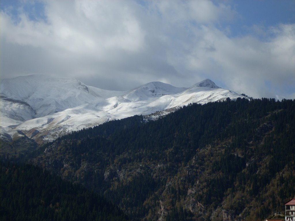 view of mount pindos from neraidoxori by vamvako