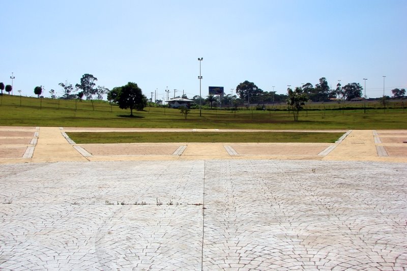 Pinheirinho/Represa, Jundiaí - SP, Brazil by Diones Segura