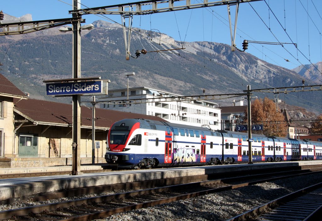 Sierre - visite du train à 2 étages by Charly-G. Arbellay