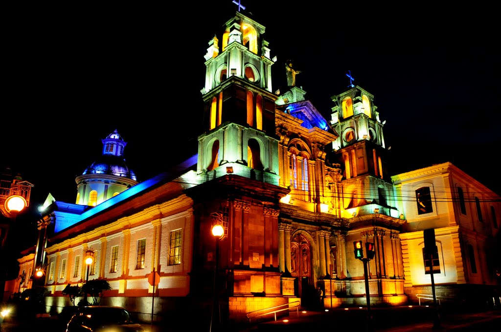 IGLESIA EL JORDÁN EN OTAVALO - ECUADOR by Marcelo Quinteros Mena