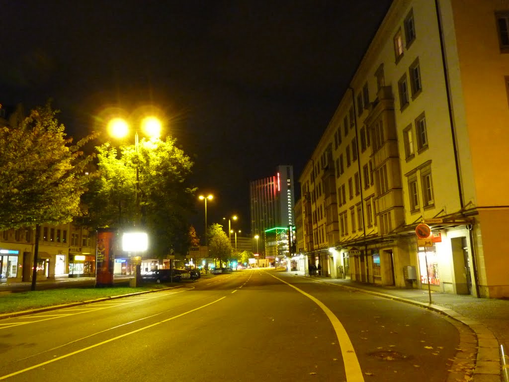 Theaterstrasse mit Hotel "Kongress" by Sven Mueller