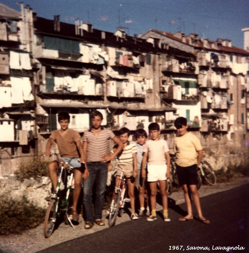 1967, Savona, Lavagnola, amici by Giovanni Mirgovi