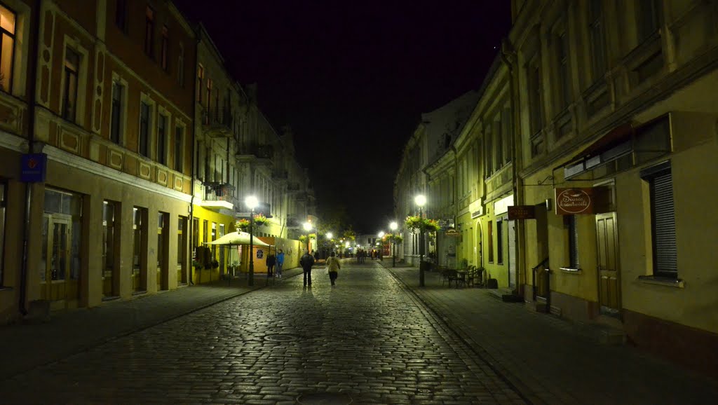 Kaunas old town at night by Renatorius (Reno)