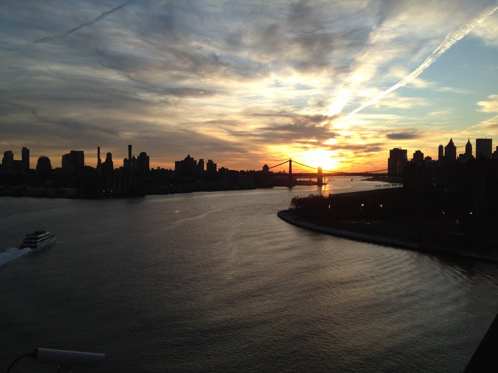 Manhattan sunset by AC365