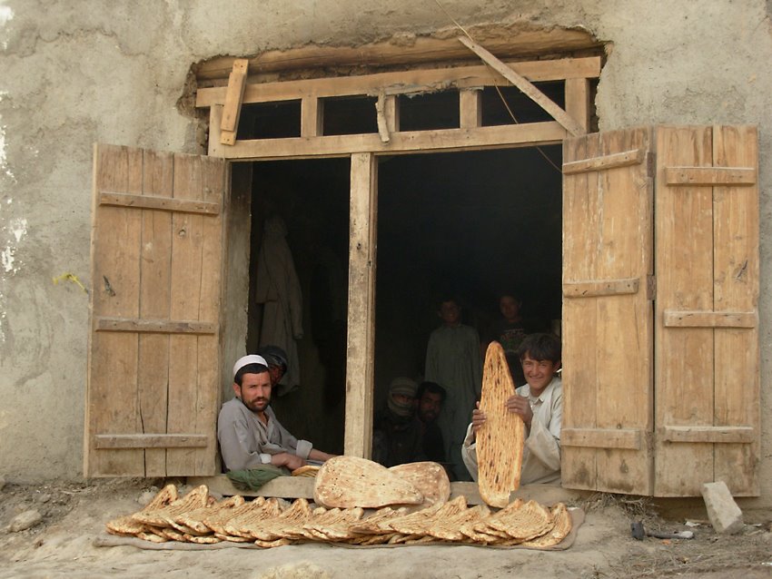 Chaghcharan_bread seller by davidadamex