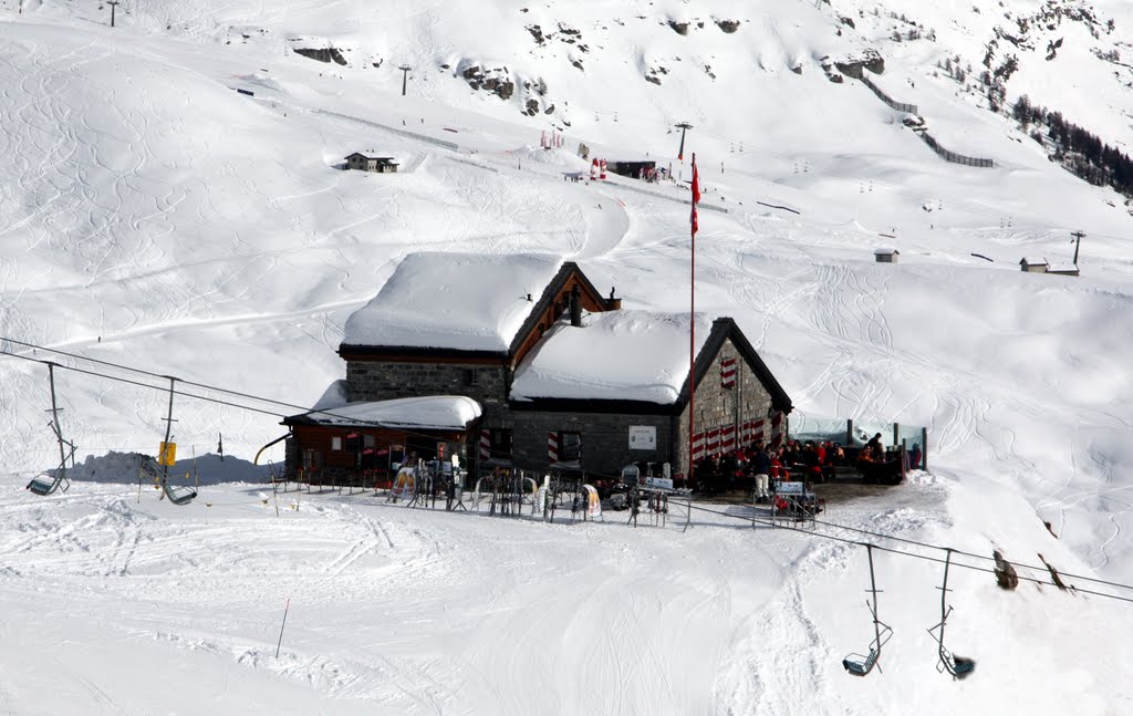 Crans-Montana - La cabane des Violettes by Charly-G. Arbellay