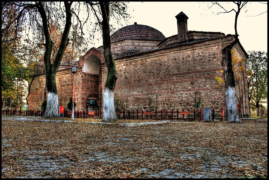 Postumpos Camii by Alper Parmak