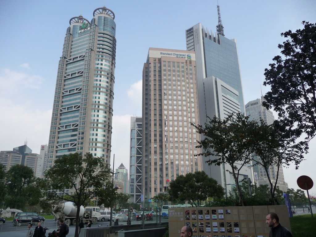 View on towers from Century Avenue by bienenritter