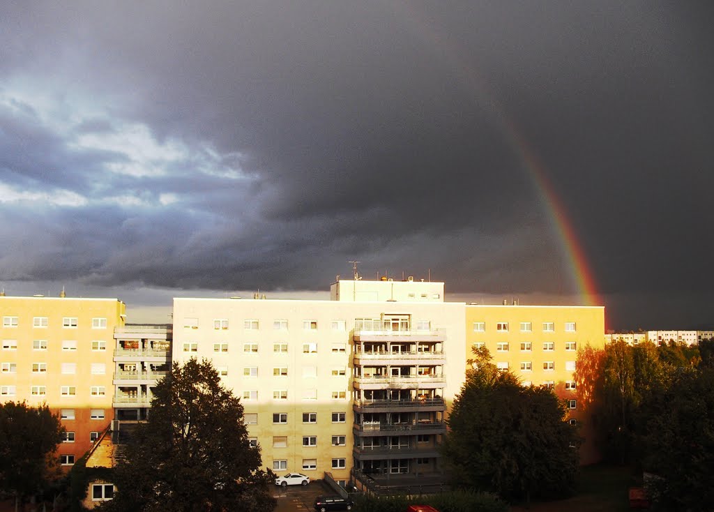 Regenbogen über Gorbitz by Sonnimaus