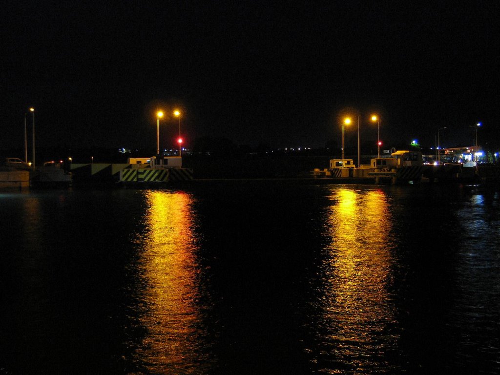 Korinthos canal, Loutraki bridge by h.constantinos