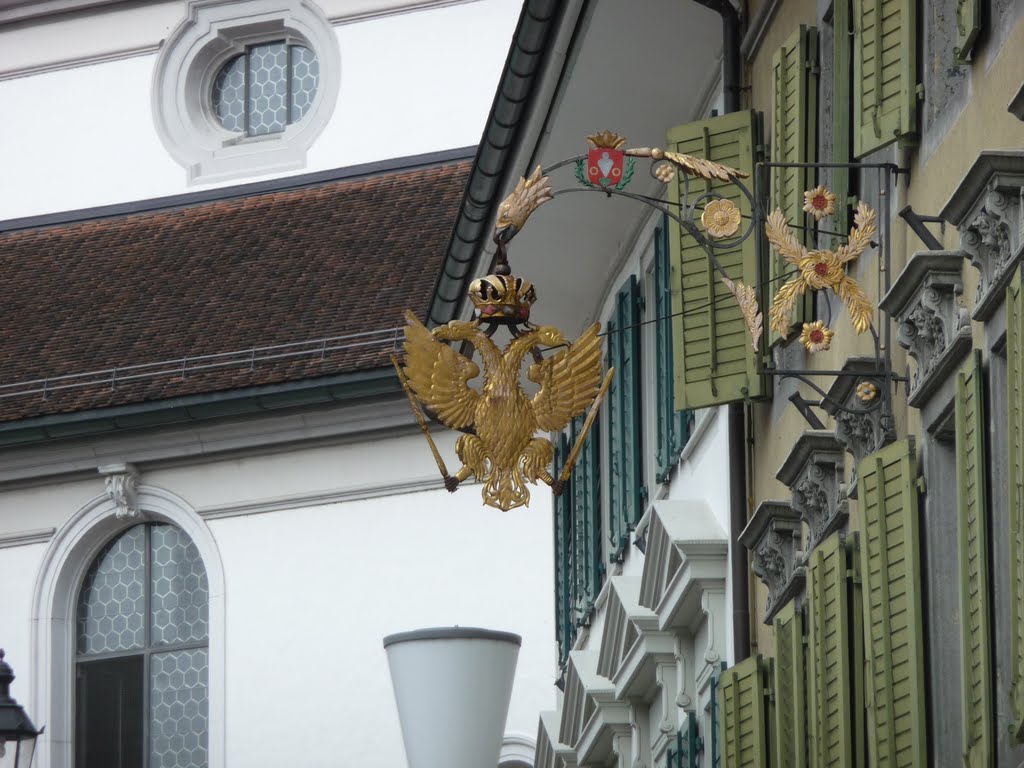 Hausschild in Sursee by bienenritter