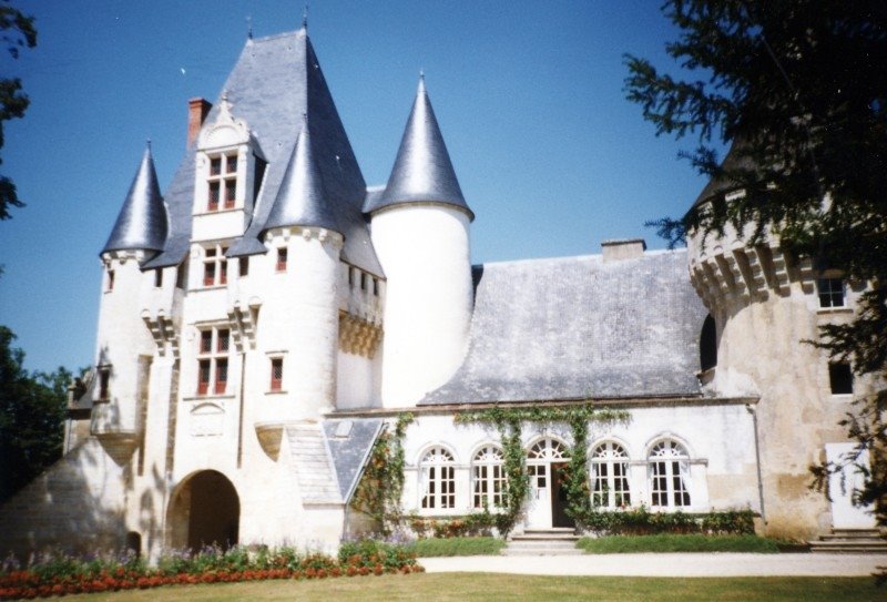 1997.08.08 - view from the southeast of the Gatehouse of the Chateau de Javarzay, Chef Boutonne, France by Alwyn Rh Joyce